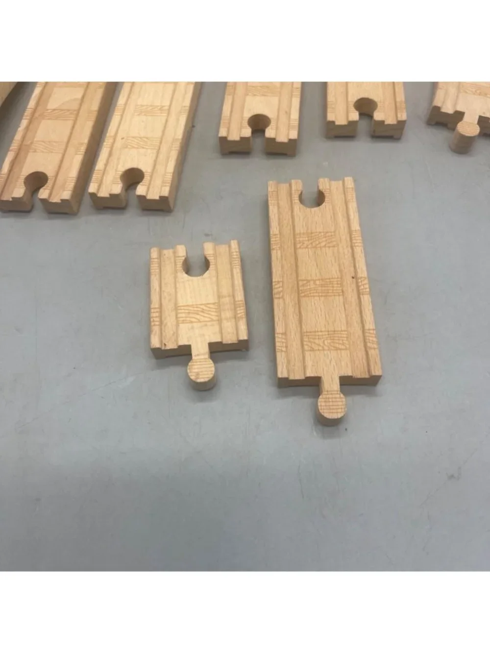 set of 9 Wooden Train Track Pieces Straight Curved Connectors Toy Train Systems
